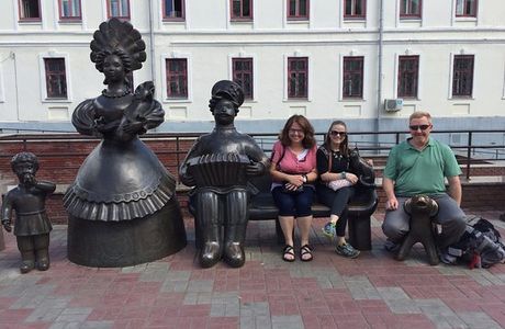 Monument Family