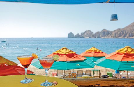 B12 Beach Club