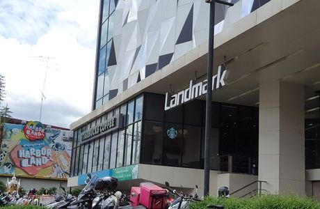 Landmark Plaza