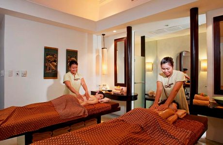 Relax Massage & Spa