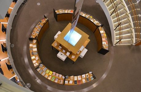 Kaohsiung Main Public Library