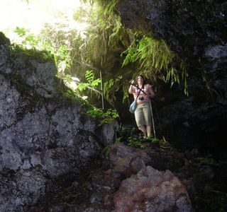 Kaeleku Caverns