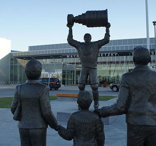 Wayne Gretzky Sports Centre