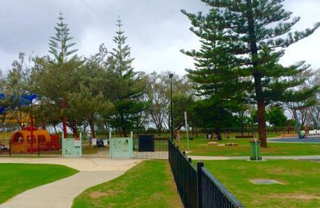 Kurrawa Pratten Park