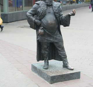 Sculpture Potolsk Merchant
