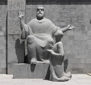 Statue de Saint Mesrop