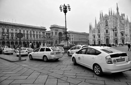 Taxi Milan