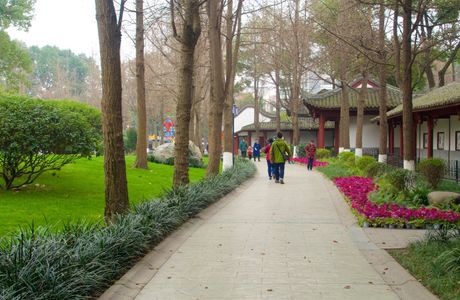 Yihu Park
