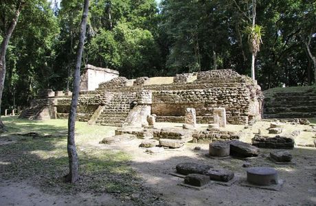 Topoxte Archaeological Site