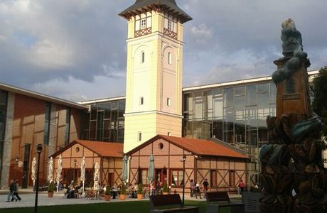 Agria Park Shopping Center