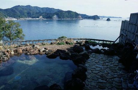 Nakatosa Town Art Museum