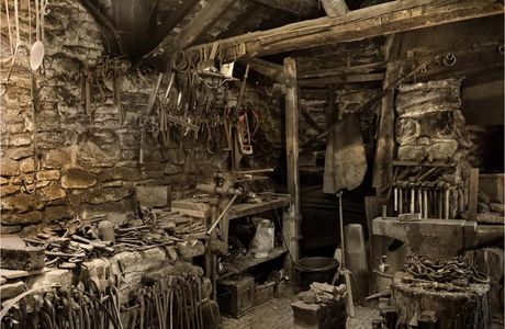 The Old Forge Antiques