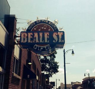 Beale Park Gift Shop