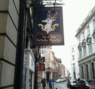 Ye Olde White Harte