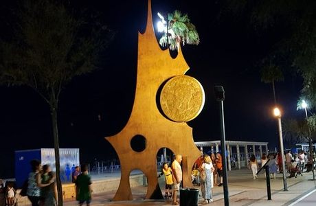 Monumento a la Peseta