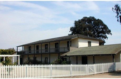 Olivas Adobe
