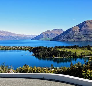 Queenstown Harbor Golf