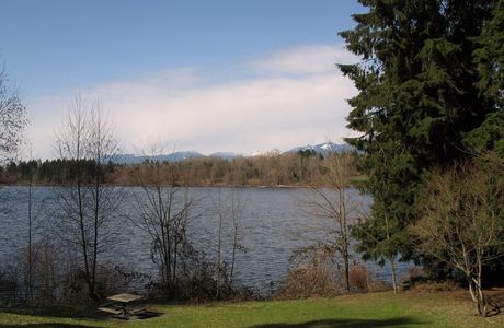 Deer Lake Park