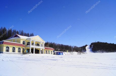 Longzhu Yuandong Ski Area of Heihe