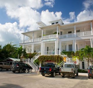 Om Shanti Belize
