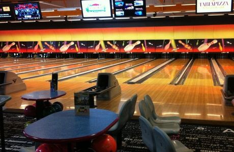 Bowl Center