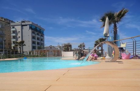 Nona Beach 35