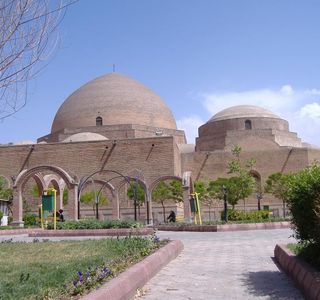 Khaqani Park