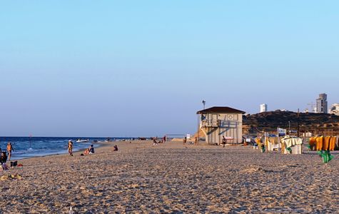 Poleg Beach 1