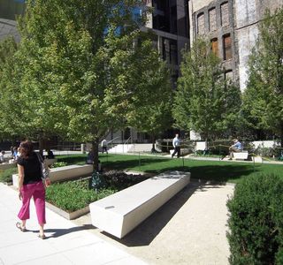 Madoiwa Pocket Park