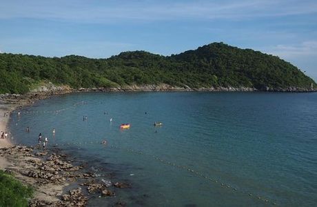 Tham Phang Beach