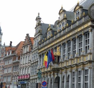 La Halle Aux Draps