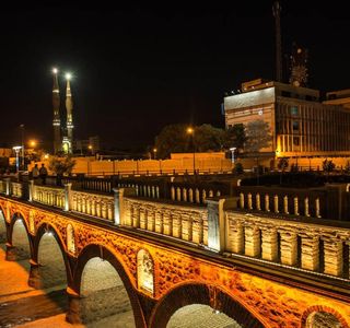 Qari Bridges