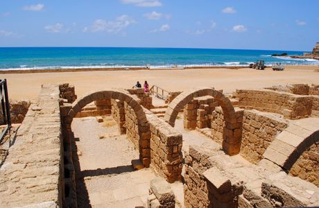 Caesarea Glass