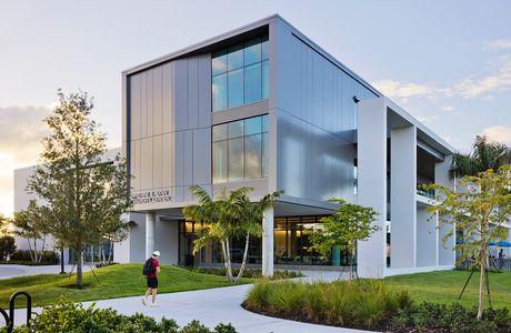 NeoCenter