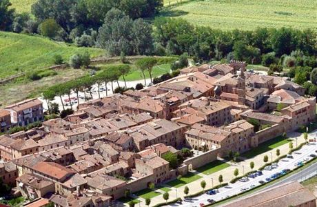 Borgo Medievale Cinto da Mura