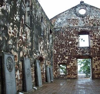 St. Paul's Hill & Church (Bukit St. Paul)