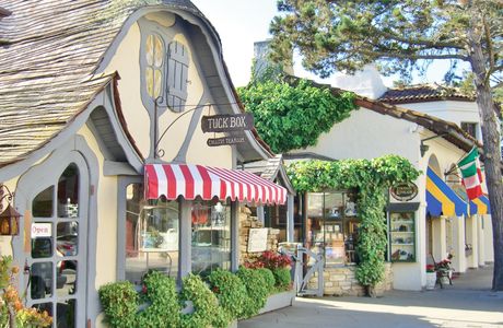 Gallery by the Sea Carmel