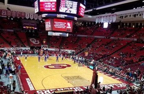 Lloyd Noble Center