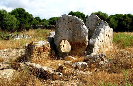 Dolmen de Ses Roques Llises