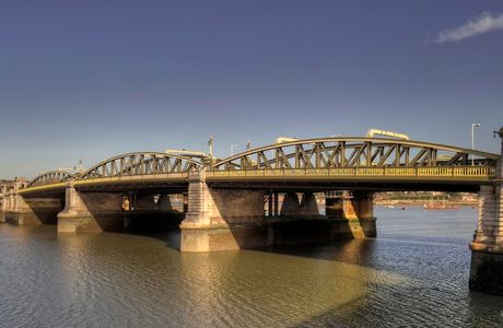 Rochester Bridge