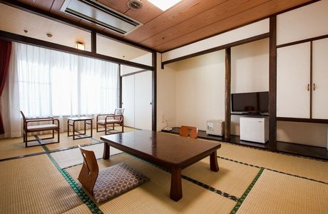 Private Salon Kahala