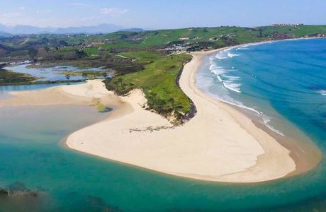 Playa de Oyambre