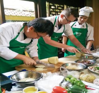 Hanoi Cooking Class Tours