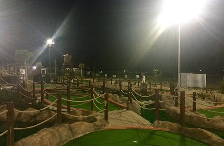 Pirates Bay Adventure Golf