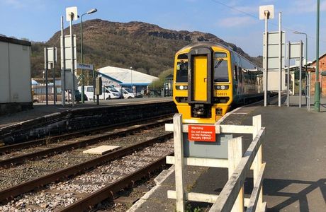 Porthmadog Railway Station