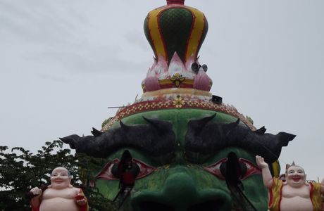 Wat Pa Lak Roi