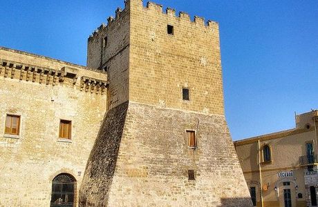 Castello De Falconibus