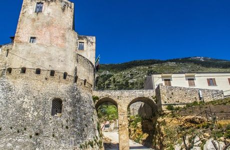 Castello Pandone