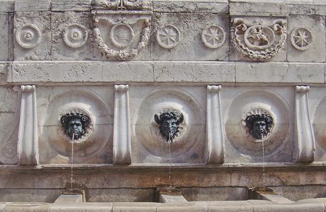 Fontana del Calamo