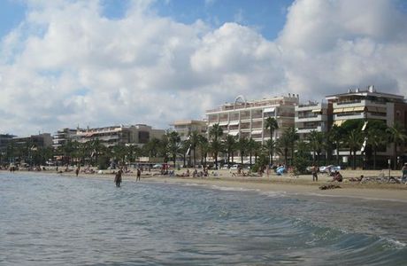 Ponent Beach